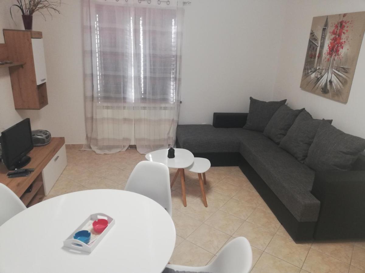 Apartament Vito Pula Zewnętrze zdjęcie
